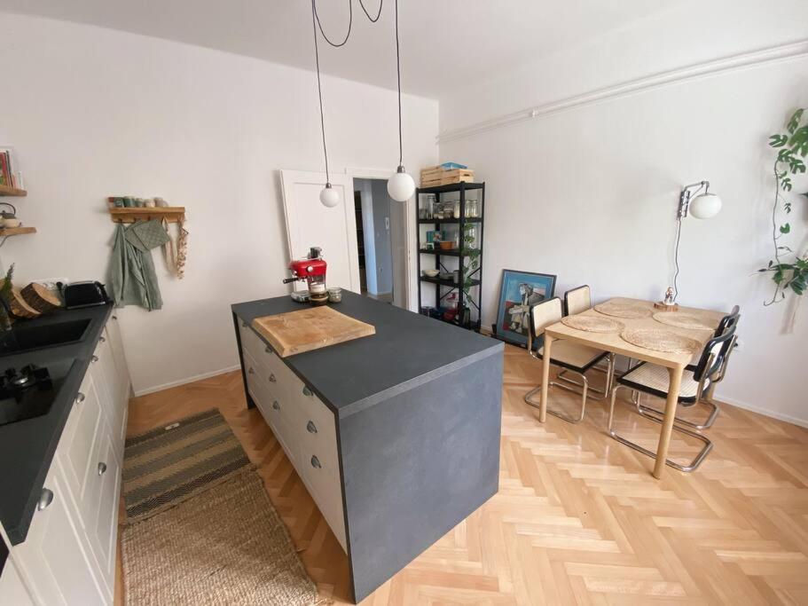 Apartment Cosy Tivoli Center Free Park