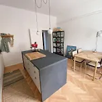 Cosy Apartment Tivoli Center Free Park